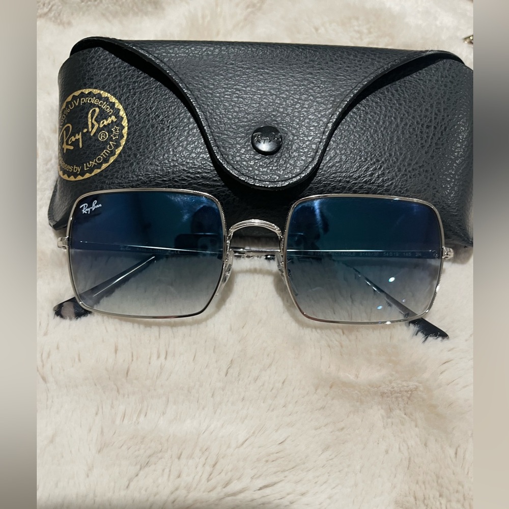 Ray-Ban Square 1971 Classic Blue Tinted, Partially Used In Really Good Condition